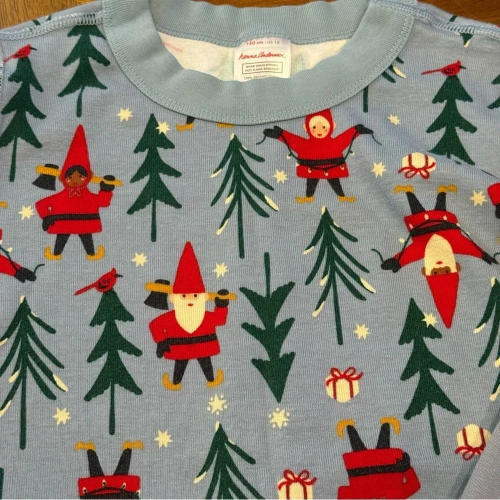 Hanna Andersson Kids Pajamas in Red and Green Gnome print